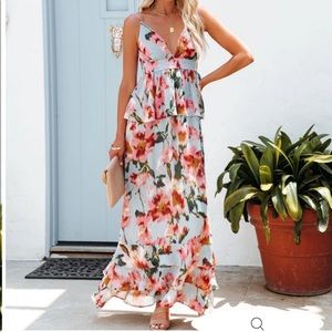 Vici Floral Tiered Dress Size M